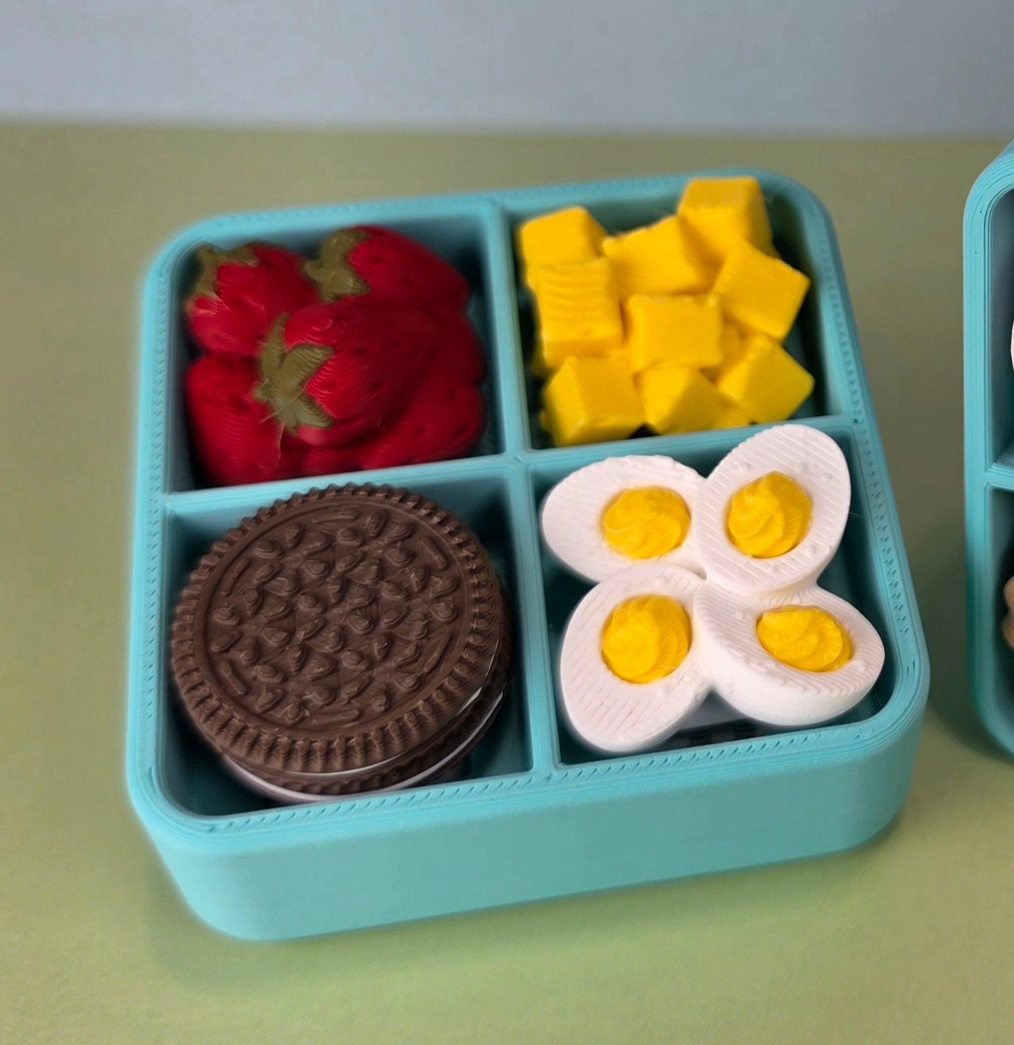 Large Bento Box Clicker