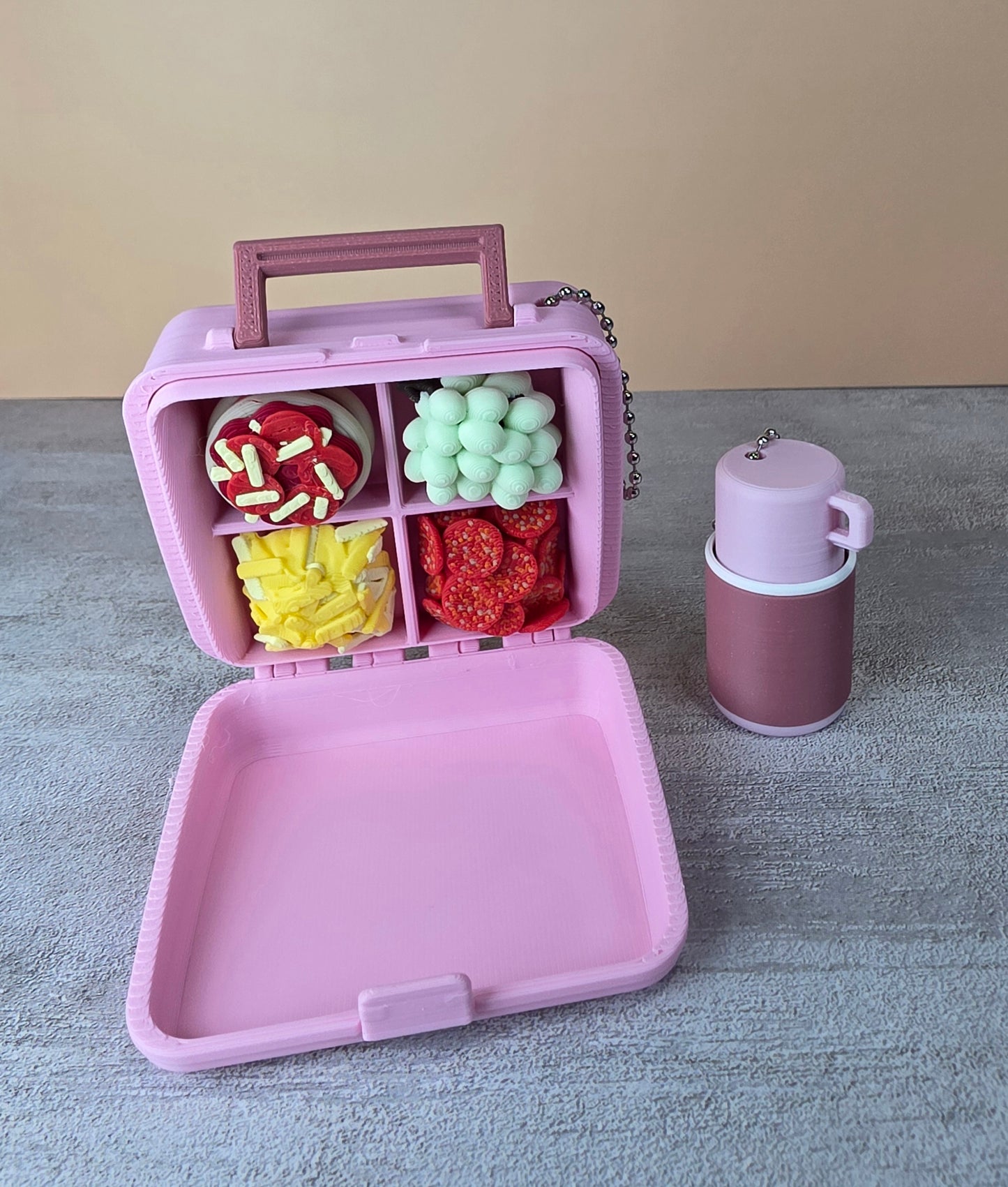 Lunchbox and Drink Bottle Clicker