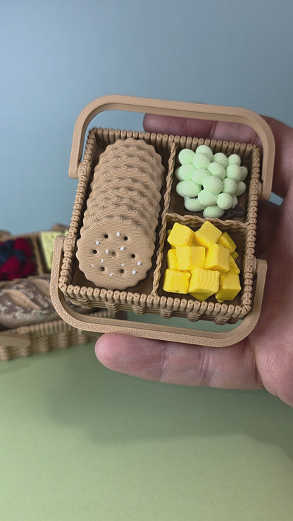 Large Picnic Basket Clicker